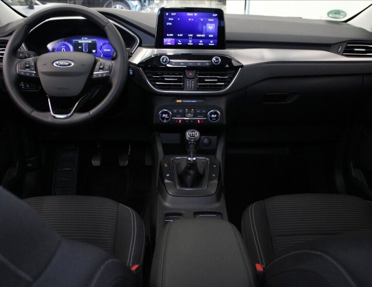 Ford Kuga SUV 1,5 l 88 kw