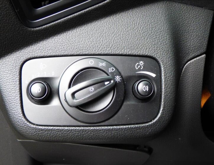 Ford Kuga SUV / Terénní 2,0 l 110 kw