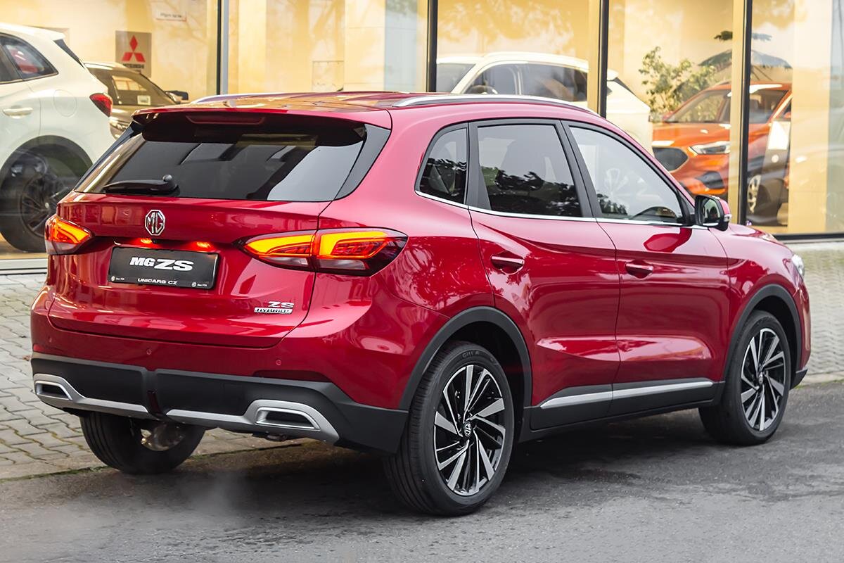 MG ZS