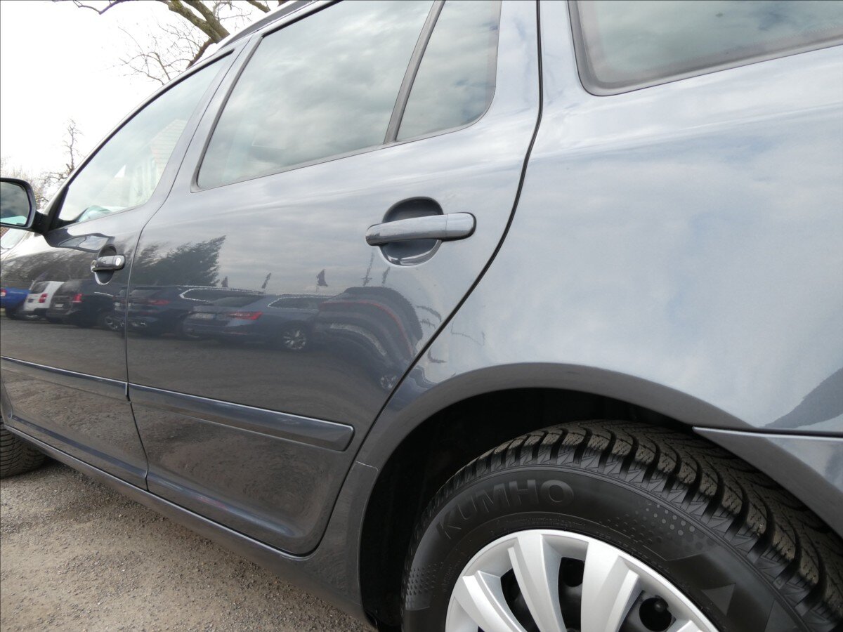 Škoda Octavia Kombi 1,8 l 118 kw