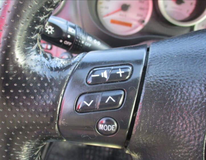 Toyota RAV4 SUV / Terénní 2,0 l 85 kw