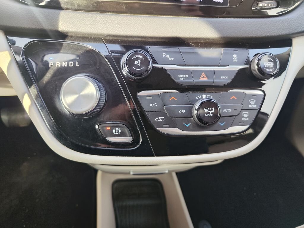 Chrysler Pacifica MPV 3,6 l 214 kw