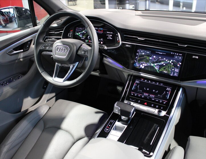 Audi Q7 SUV 3,0 l 210 kw