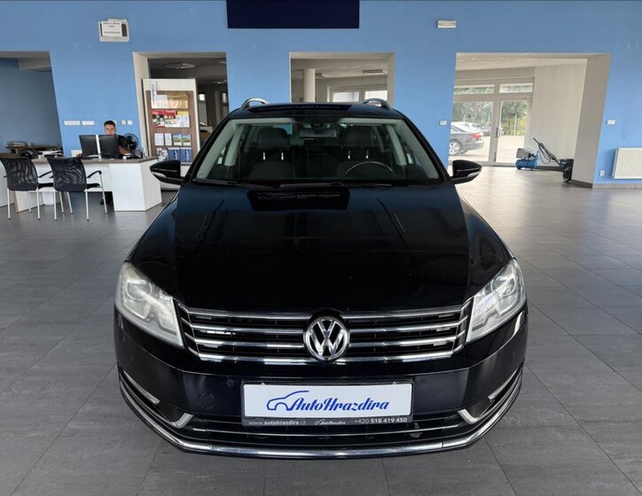 Volkswagen Passat 2