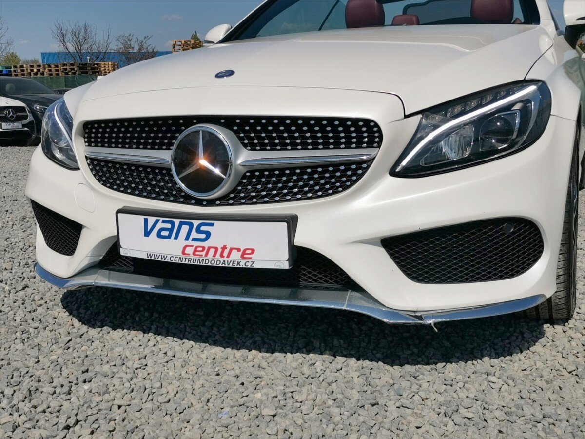 Mercedes-Benz Třídy C Kabriolet 2,0 l 180 kw