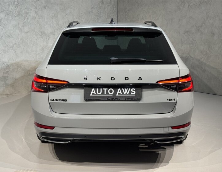 Škoda Superb Kombi 2,0 l 147 kw