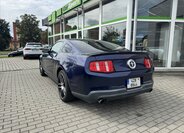 Ford Mustang Kupé 3,7 l 224 kw
