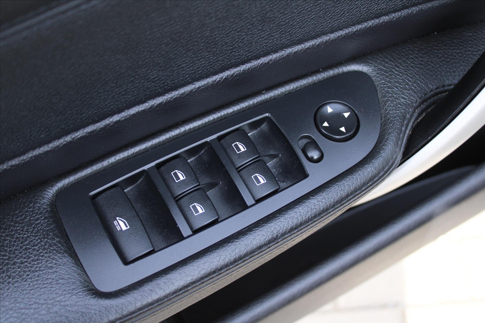 BMW Řada 1 Kabriolet 2,0 l 105 kw