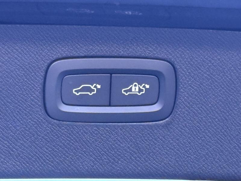 Volvo XC90 SUV 2,0 l 173 kw