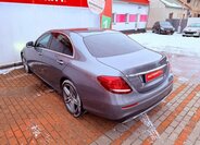 Mercedes-Benz Třídy E 9