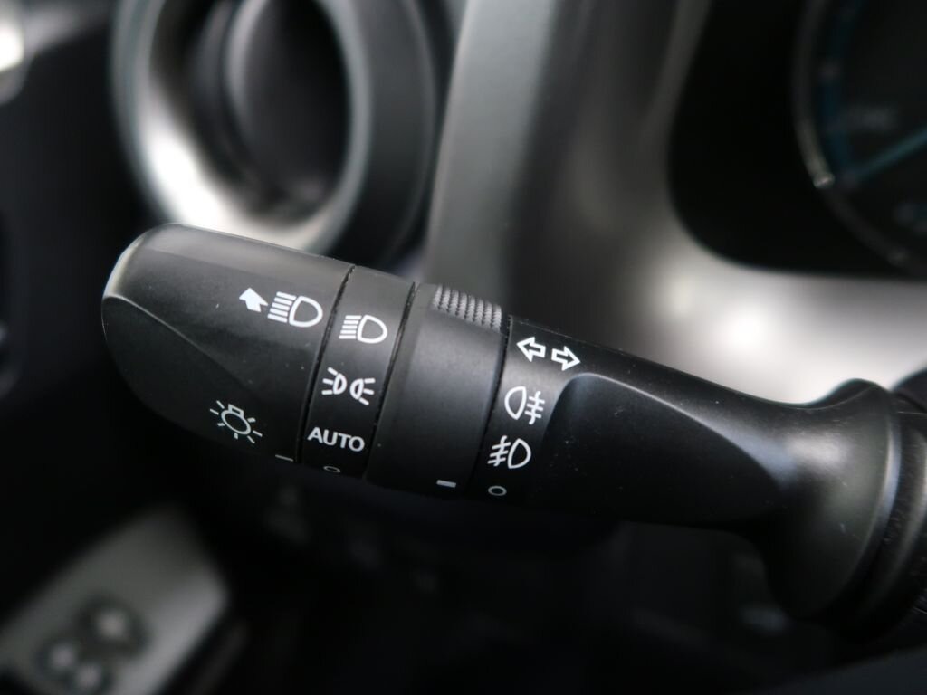 Toyota RAV4 SUV / Terénní 2,5 l 114 kw