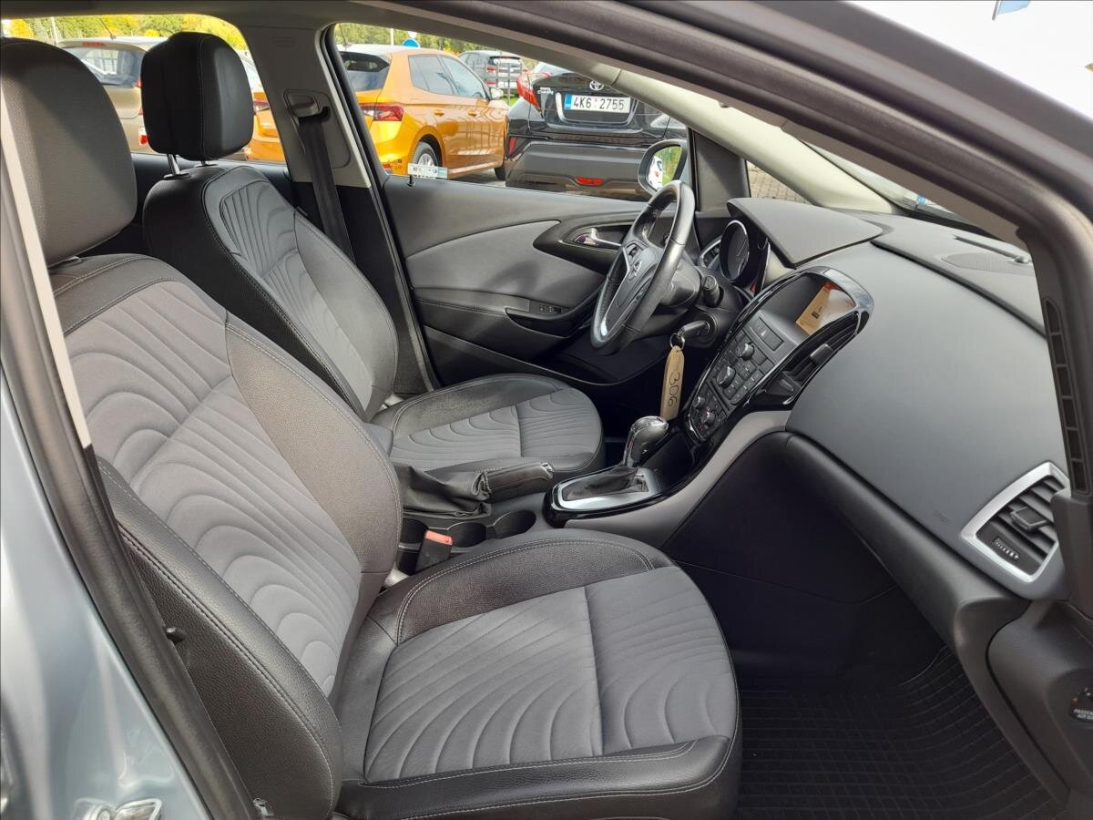 Opel Astra Hatchback 1,4 l 103 kw