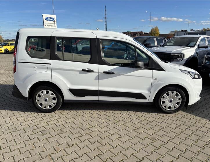 Ford Transit Connect 6
