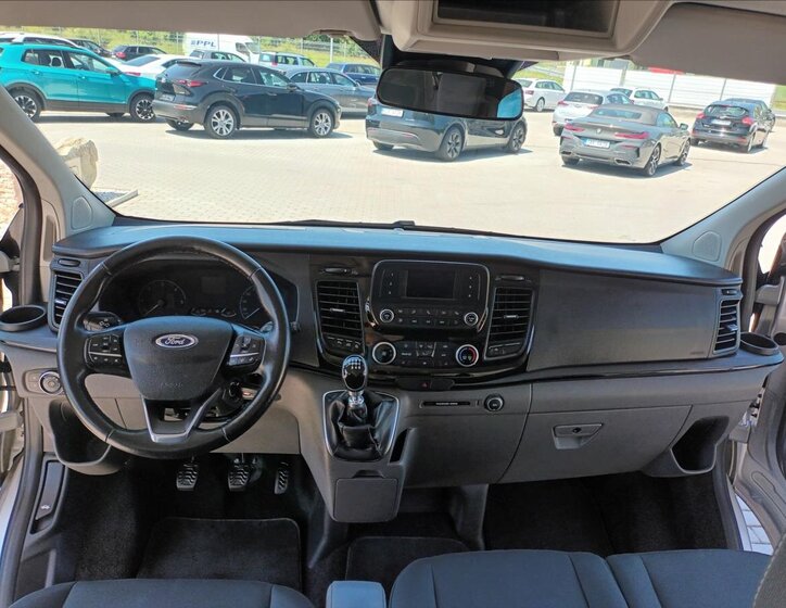 Ford Tourneo Custom VAN / Minibus 2,0 l 96 kw