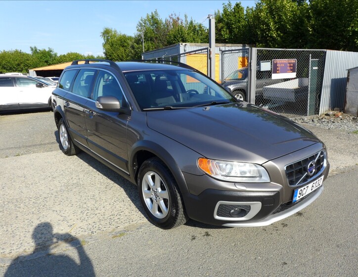 Volvo XC70 4