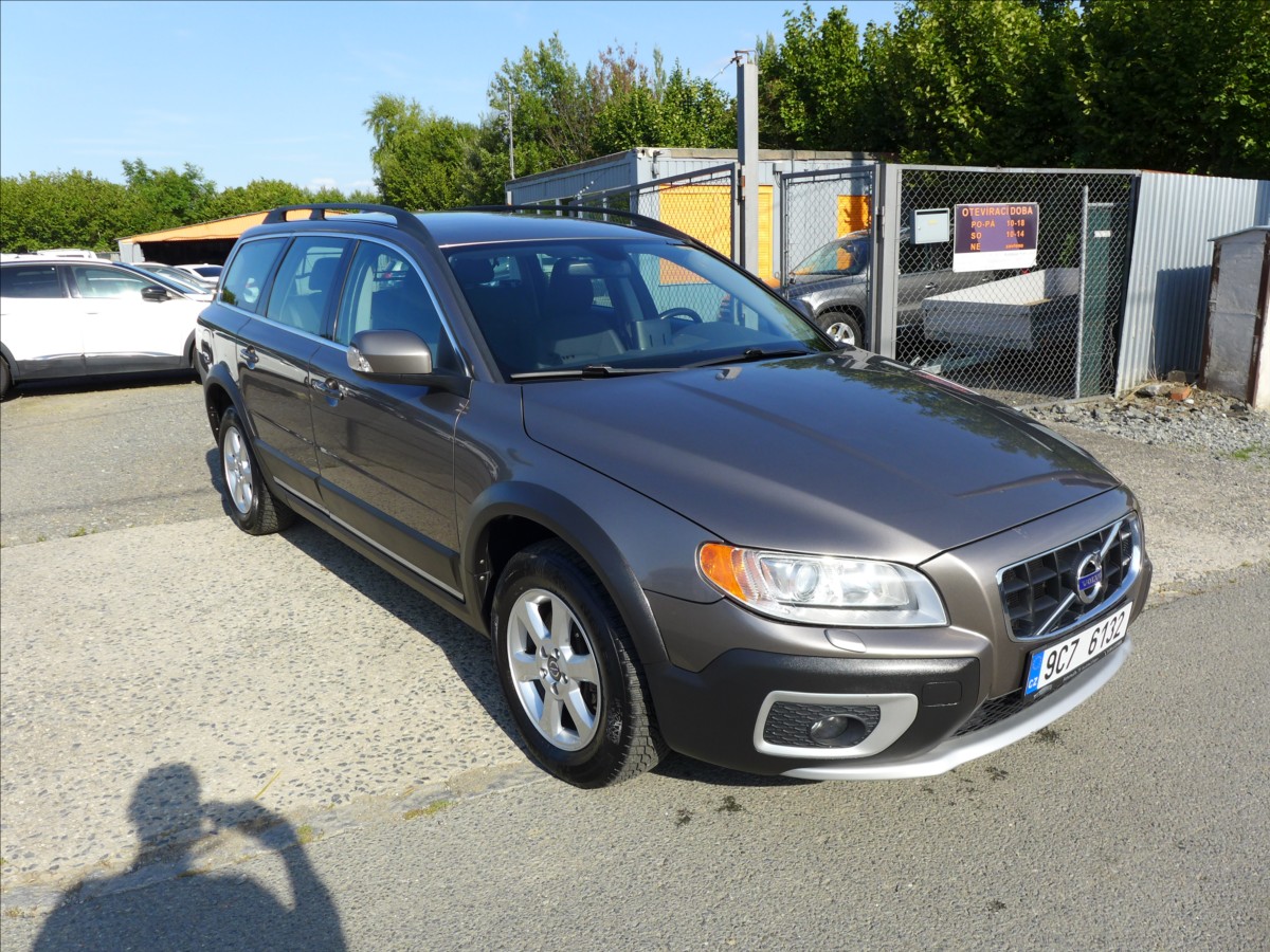 Volvo XC70