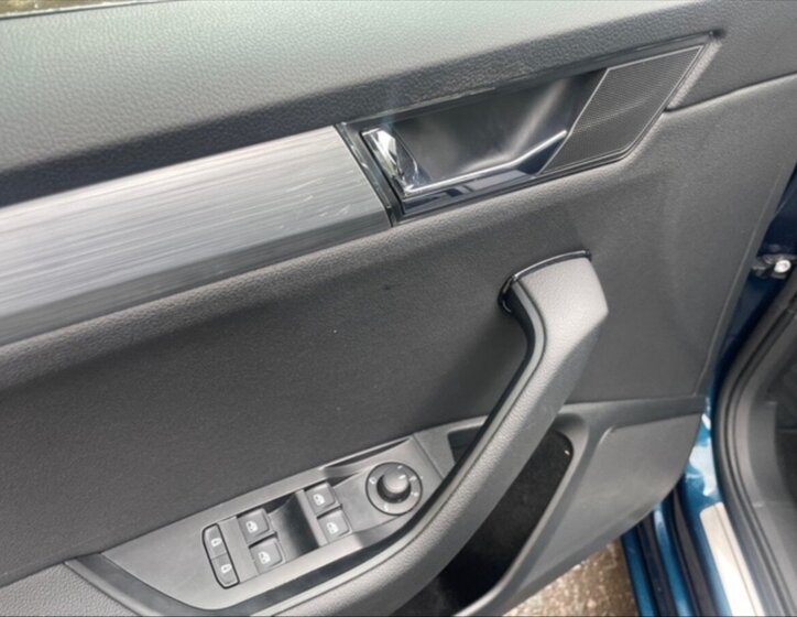 Škoda Superb Sedan 2,0 l 110 kw