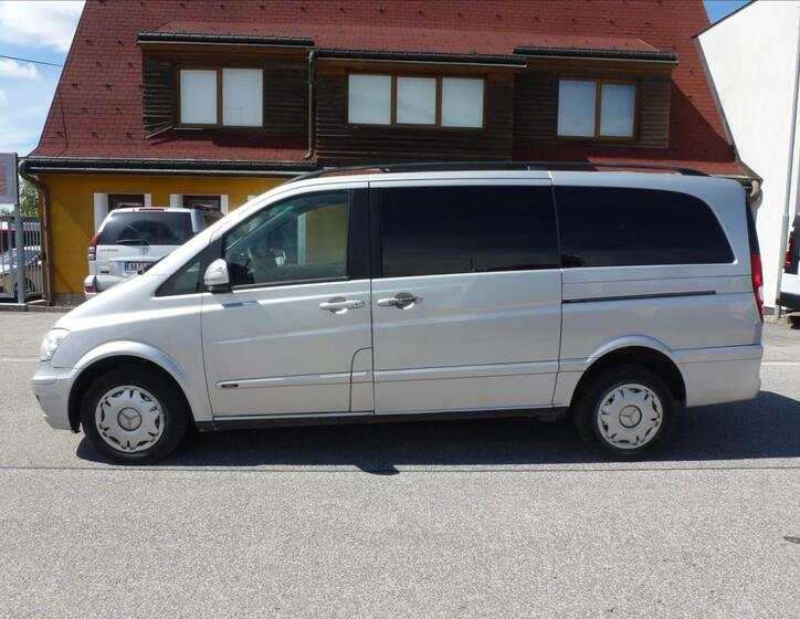 Mercedes-Benz Viano 13