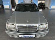 Mercedes-Benz Třídy C Kombi 2,0 l 141 kw