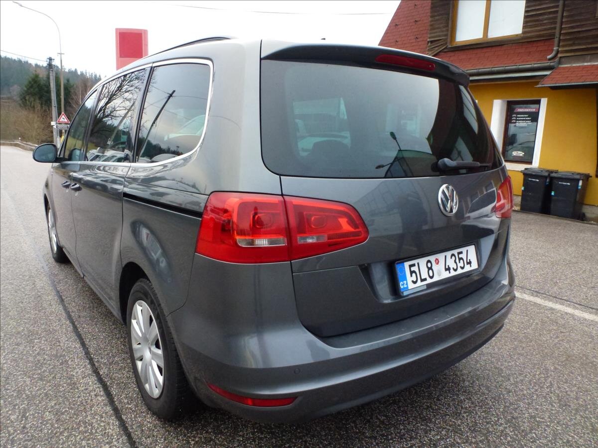 Volkswagen Sharan Kombi 2,0 l 125 kw