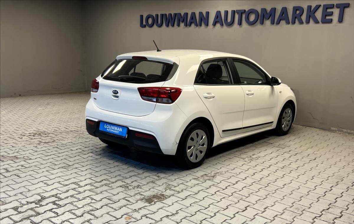 KIA Rio Hatchback 1,2 l 61 kw