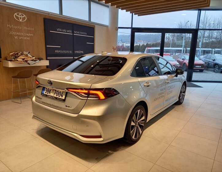 Toyota Corolla Sedan 1,8 l 144 kw