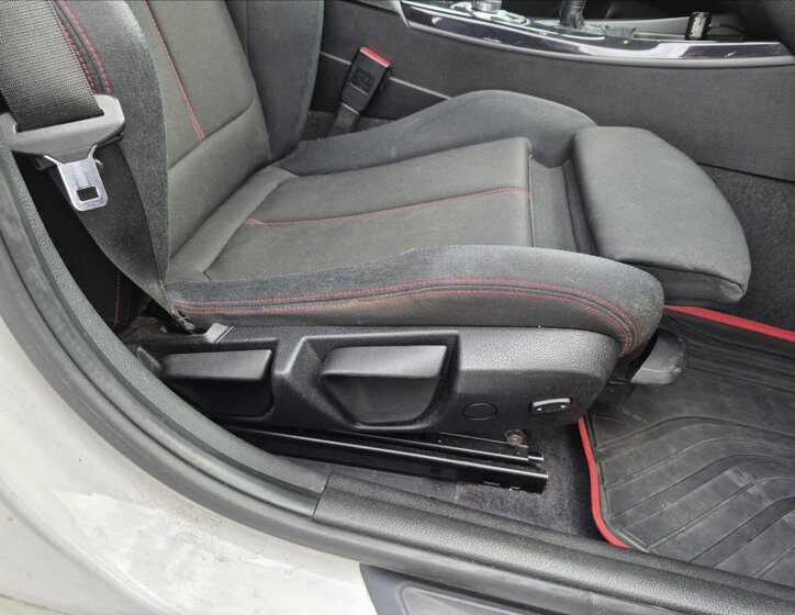 BMW Řada 1 Hatchback 2,0 l 135 kw