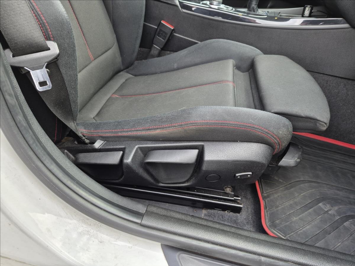 BMW Řada 1 Hatchback 2,0 l 135 kw