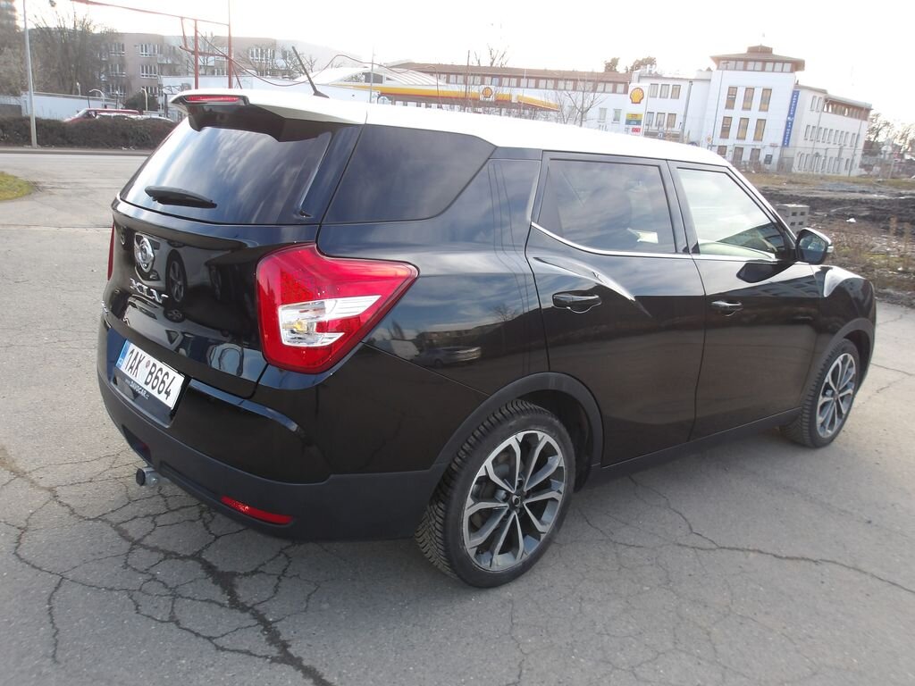 SsangYong Korando SUV 1,6 l 84 kw