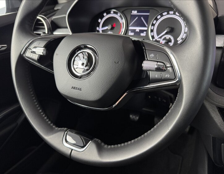 Škoda Fabia Hatchback 999,0 48 kw