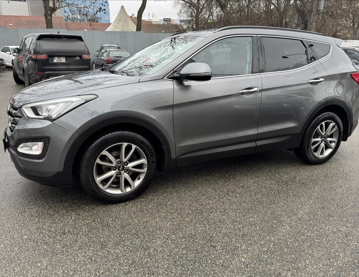 Hyundai Santa Fe 11