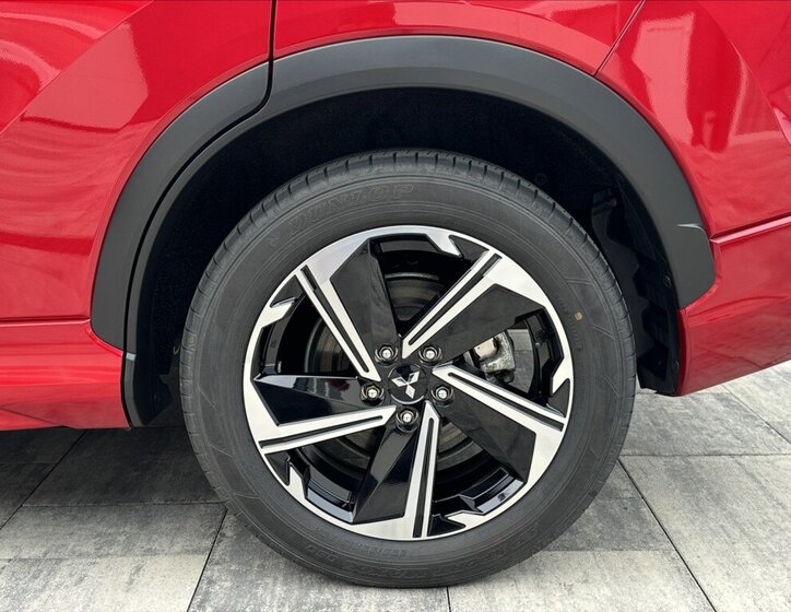 Mitsubishi Eclipse Cross Kombi 2,4 l 138 kw