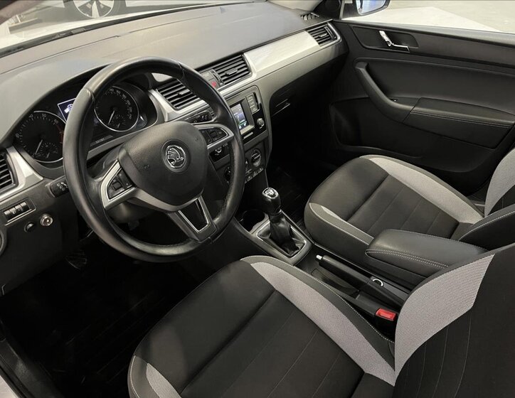 Škoda Rapid Liftback 1,2 l 66 kw