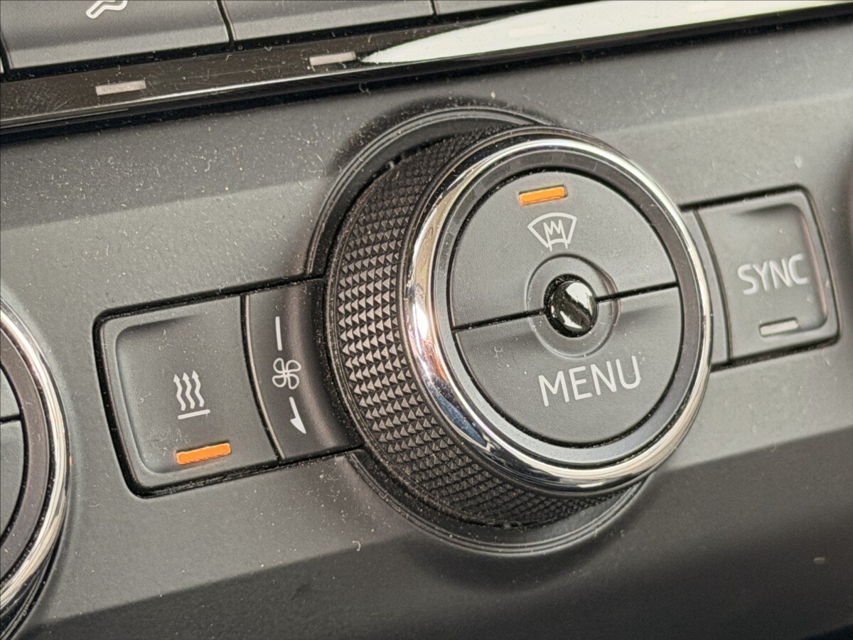 Škoda Superb Liftback 2,0 l 140 kw