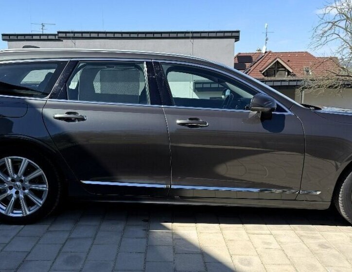 Volvo V60 Kombi 0,0 173 kw