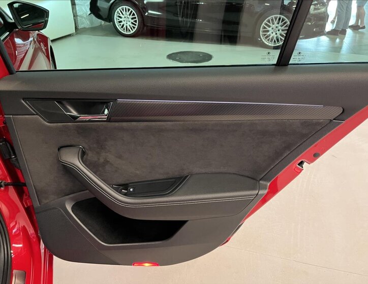 Škoda Superb Kombi 2,0 l 147 kw