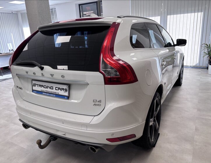 Volvo XC60 Kombi 2,4 l 140 kw