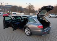 Mercedes-Benz Třídy E Kombi 3,0 l 190 kw