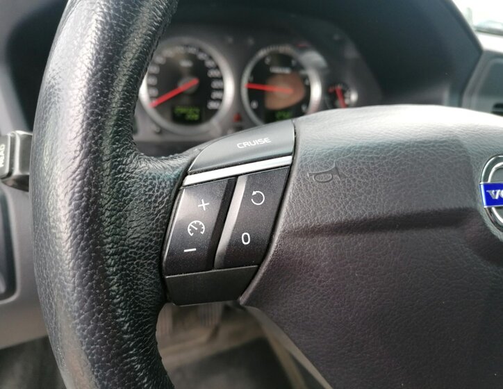 Volvo V70 Kombi 2,4 l 136 kw