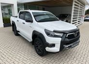 Toyota Hilux 8