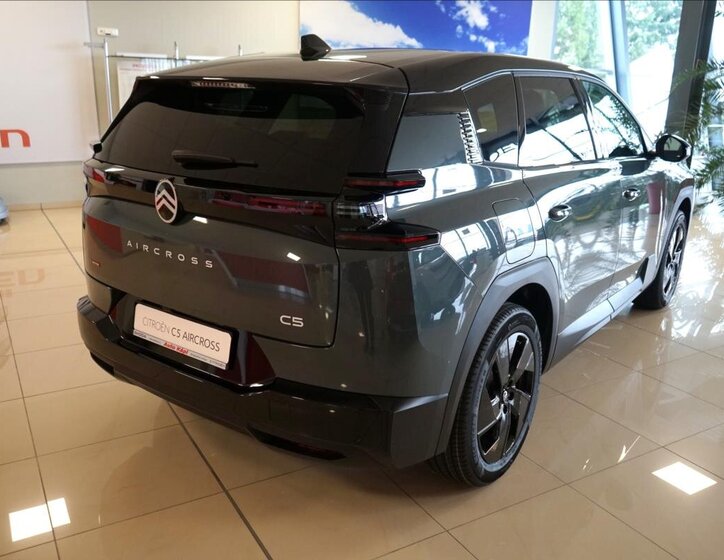 Citroën C5 Aircross SUV / Terénní 1,2 l 107 kw
