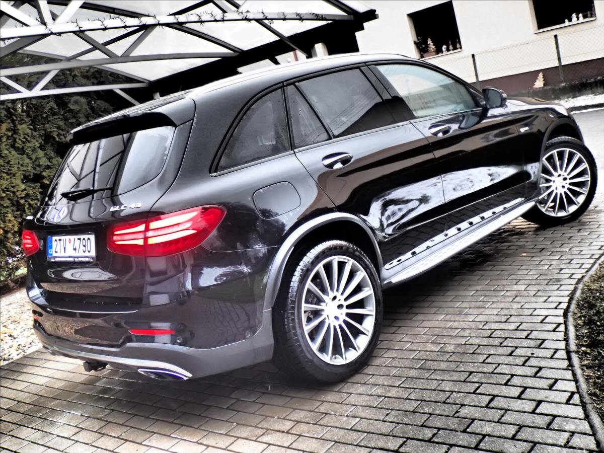 Mercedes-Benz GLC SUV / Terénní 3,0 l 270 kw
