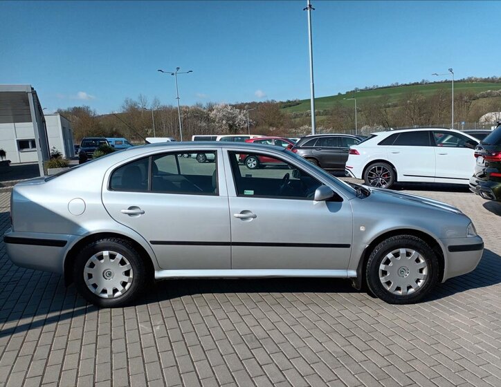 Škoda Octavia Liftback 1,9 l 81 kw
