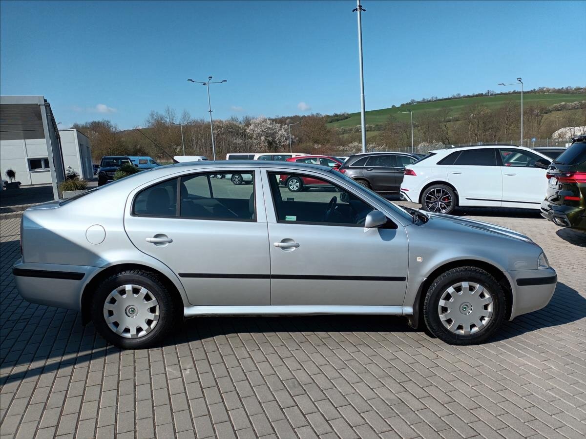Škoda Octavia Liftback 1,9 l 81 kw
