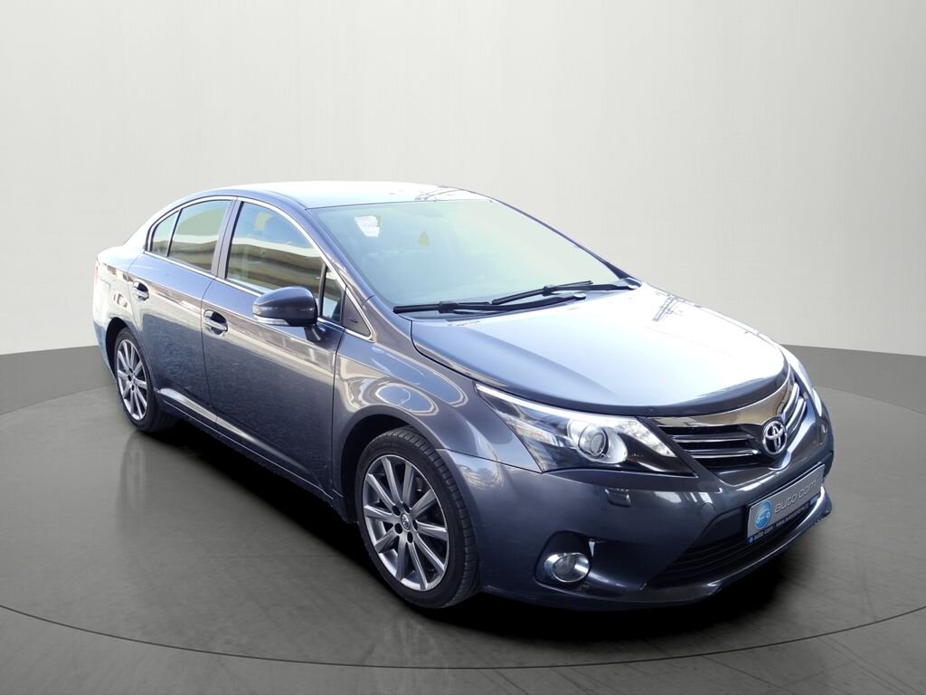 Toyota Avensis Sedan / Limuzína 2,0 l 112 kw