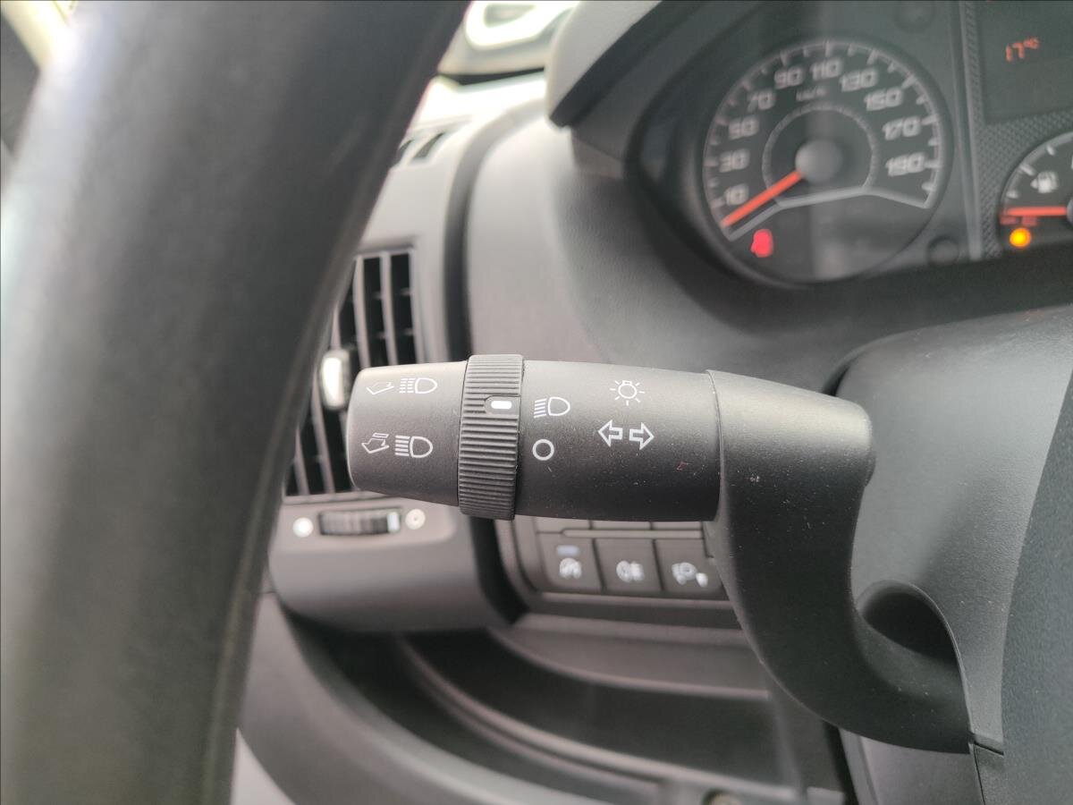 Opel Movano Skříň 2,2 l 121 kw