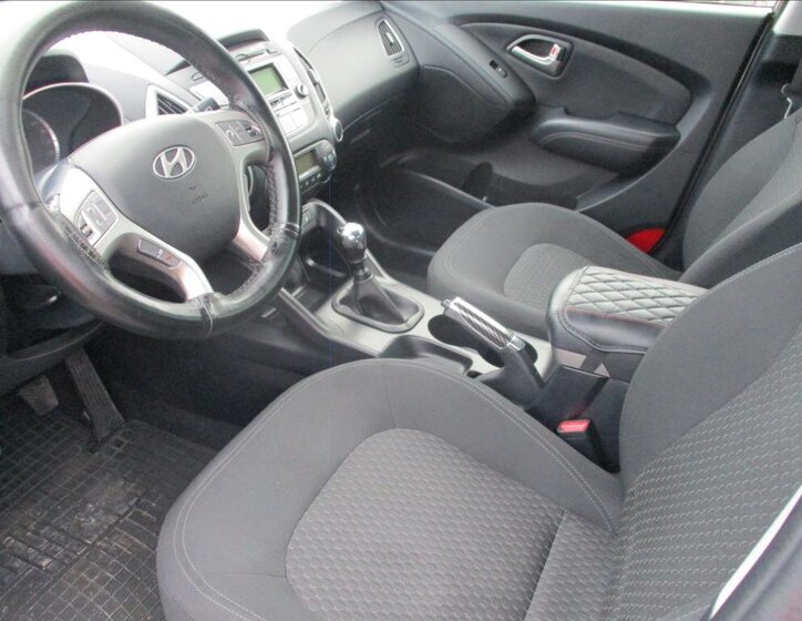 Hyundai ix35 SUV 2,0 l 100 kw