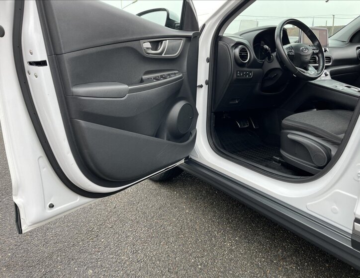 Hyundai Kona SUV 0,0 150 kw