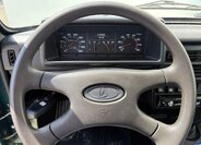 Lada Niva SUV / Terénní 1,7 l 60 kw