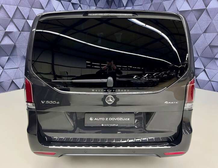 Mercedes-Benz Třídy V 5